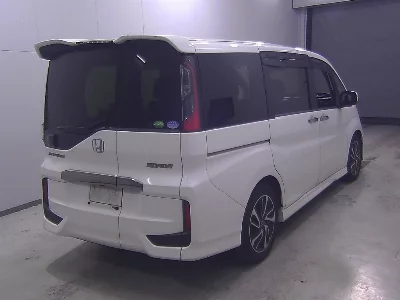 Honda STEPWGN SPADA