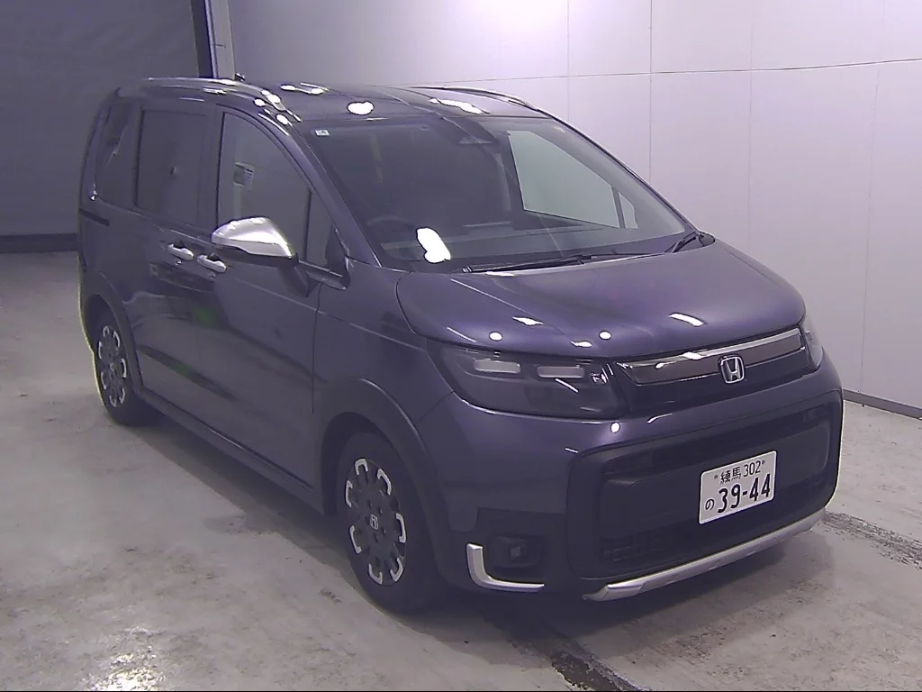 Honda Freed  с аукциона в Японии