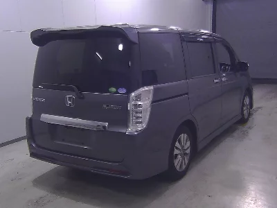 Honda STEPWGN SPADA