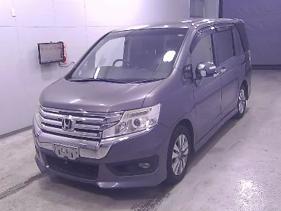 Honda STEPWGN SPADA