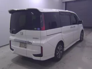 Honda STEPWGN SPADA