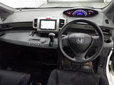 Honda Freed Spike