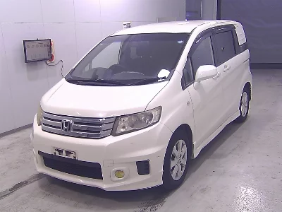 Honda Freed Spike