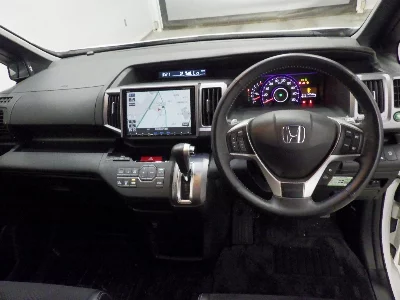 Honda STEPWGN SPADA