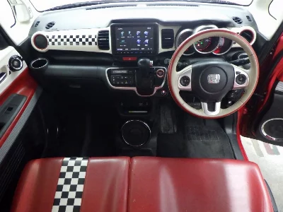 Honda N-Box Slash