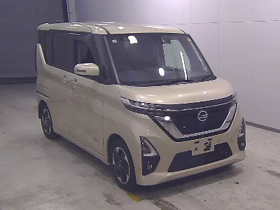 NISSAN ROOX
