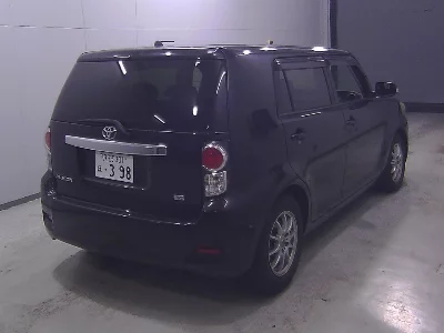 Toyota Corolla Rumion