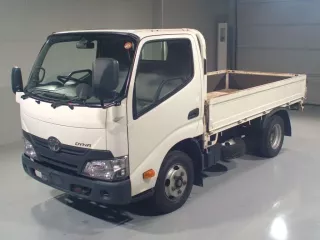Цена авто Toyota DYNA TRUCK с аукционов Японии, номер кузова XZC605, пробег 124 000, оценка 4