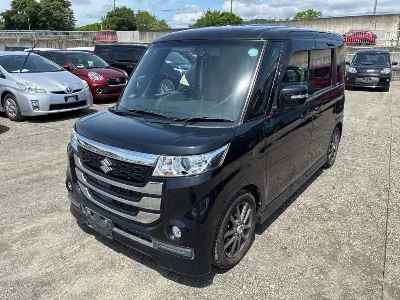 Suzuki Spacia Custom