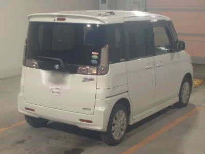 Suzuki Spacia Custom
