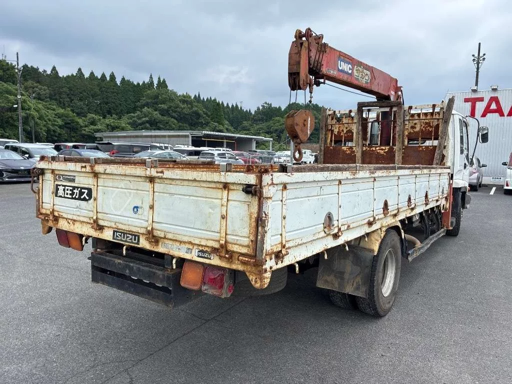 Isuzu Forward  с аукциона в Японии
