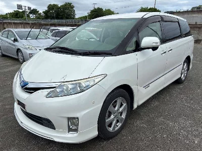 Toyota Estima Hybrid