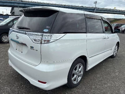 Toyota Estima Hybrid