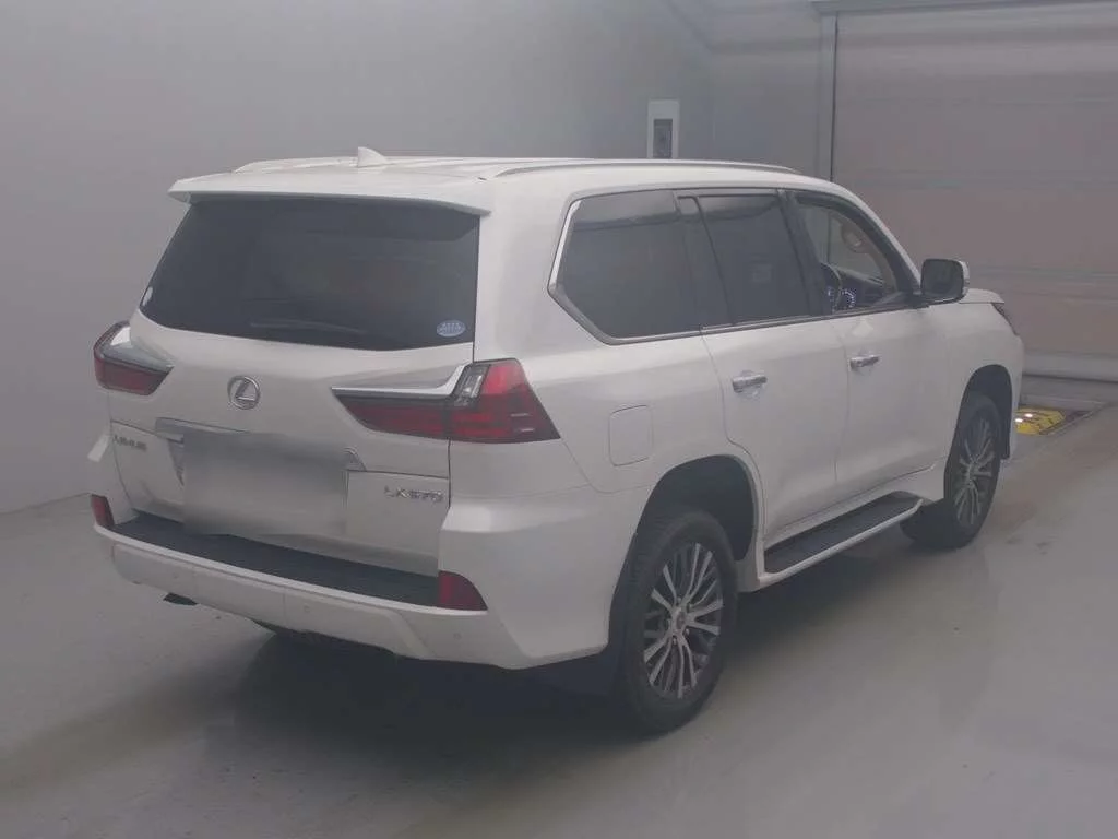 Lexus LX570  с аукциона в Японии