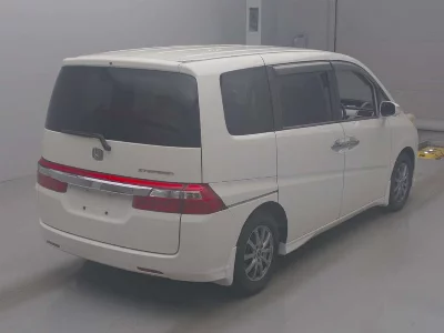 Honda STEP WAGON