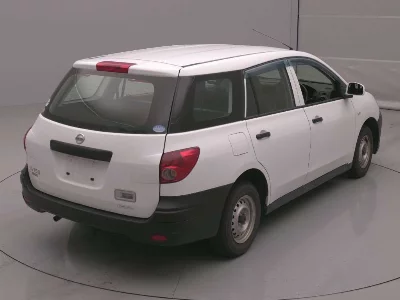 Nissan AD