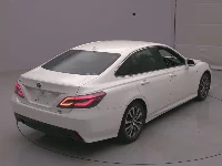 Цена авто Toyota CROWN HYBRID с аукционов Японии, номер кузова AZSH20, пробег 41 000, оценка 7