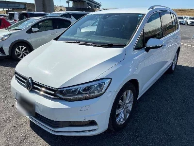VOLKSWAGEN GOLF TOURAN