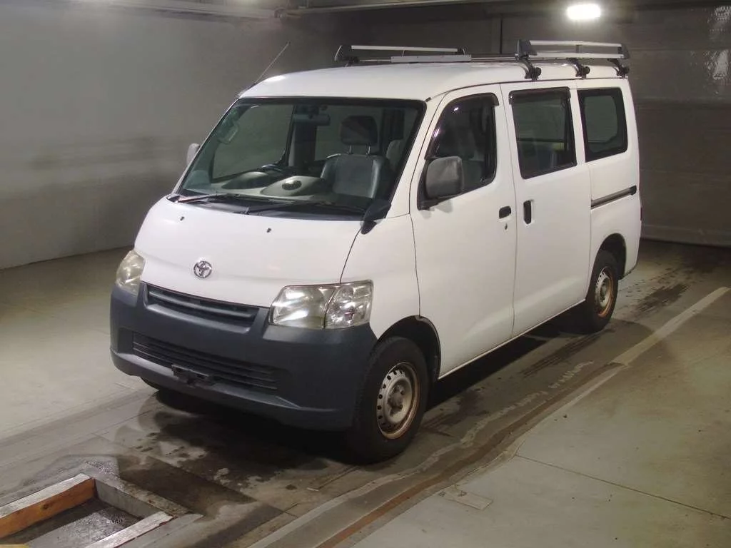 Toyota LiteAce Van  с аукциона в Японии