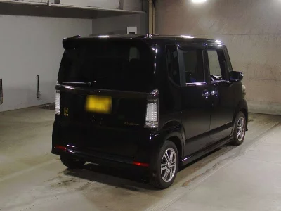 Honda N BOX CUSTOM