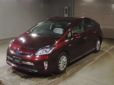 Toyota Prius PHV