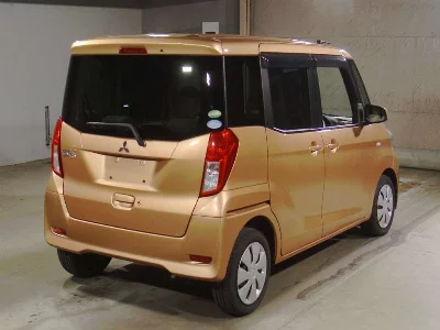 MITSUBISHI EK SPACE
