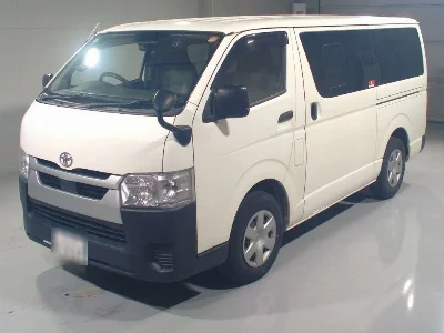 TOYOTA HIACE VAN