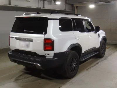 TOYOTA LAND CRUISER 250