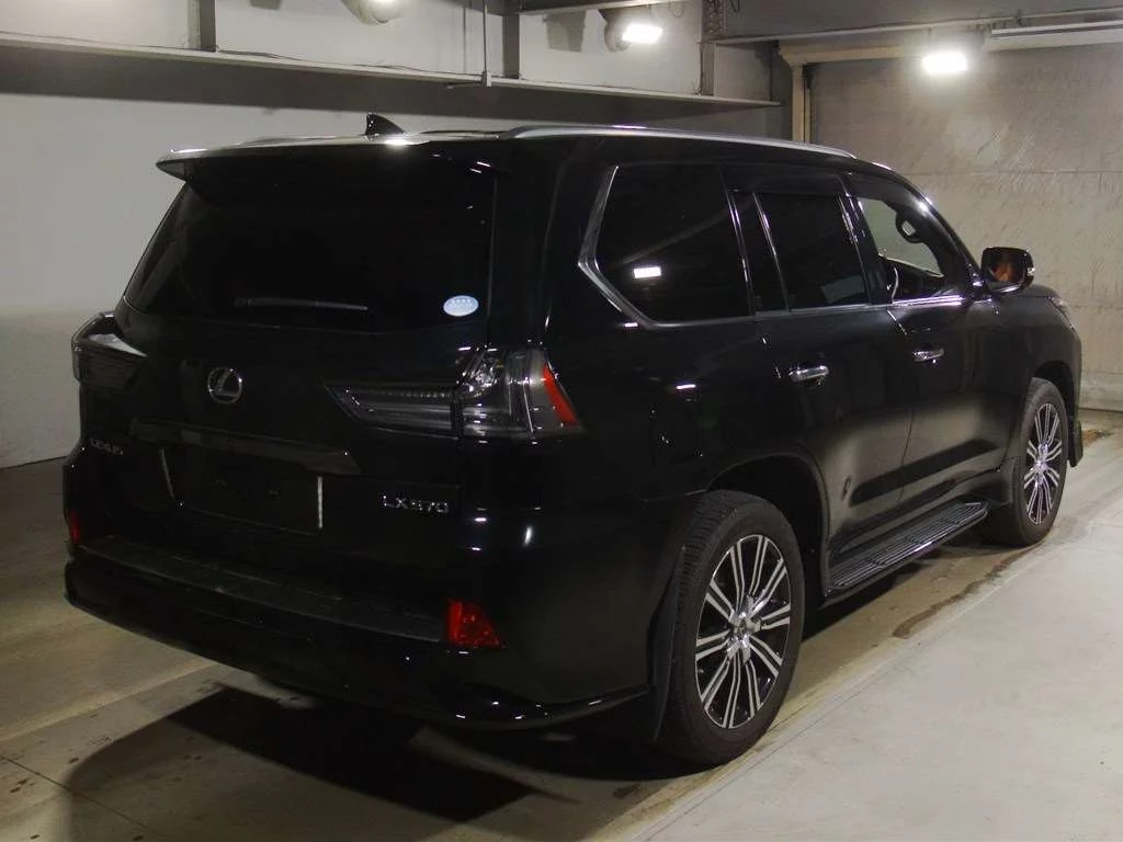 Lexus LX570  с аукциона в Японии