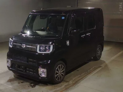 Toyota Pixis Mega