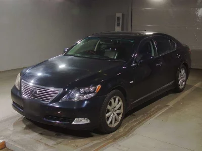 Lexus LS600h