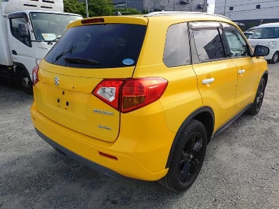 Suzuki Escudo
