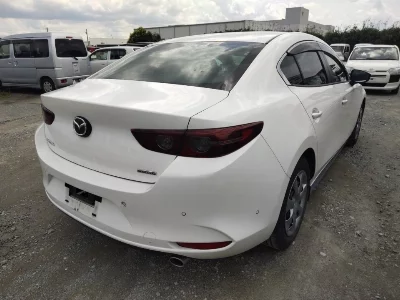 MAZDA MAZDA3