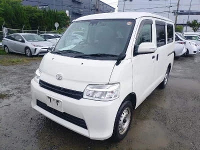 TOYOTA TOWN ACE