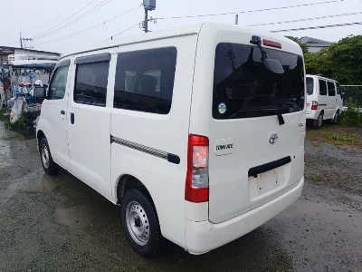 TOYOTA TOWN ACE