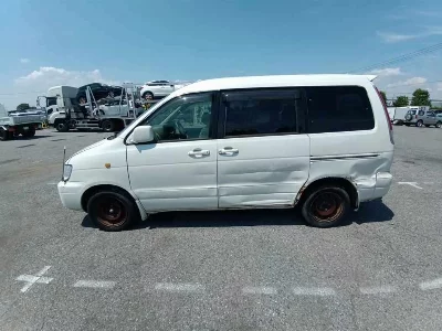 Toyota Lite Ace Noah