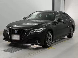 Цена авто Toyota CROWN HYBRID с аукционов Японии, номер кузова GWS224, пробег 35 000, оценка 8