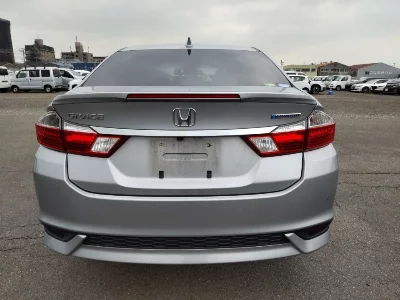 Honda Grace