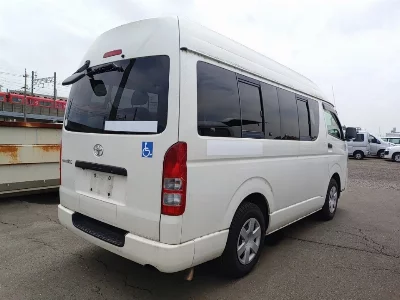 Toyota RegiusAce