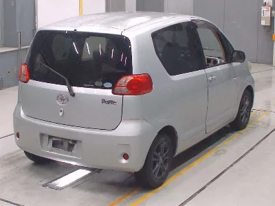 TOYOTA PORTE