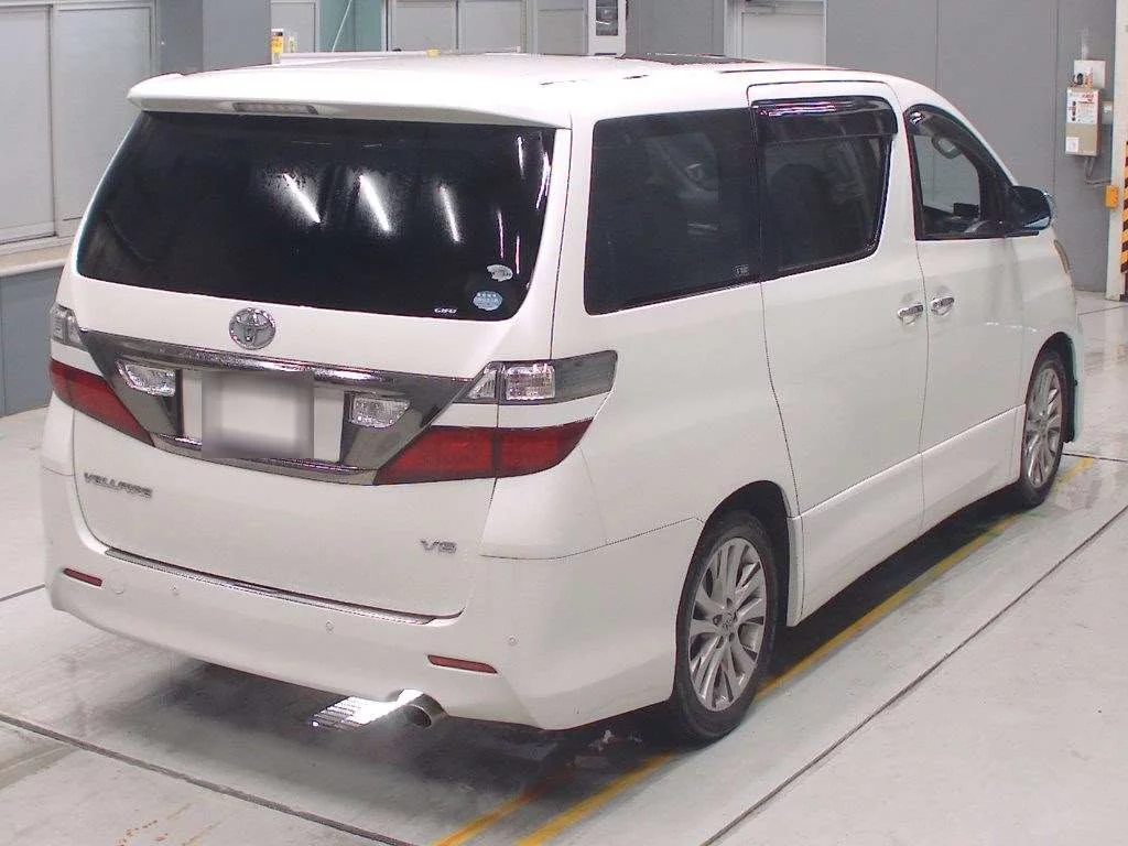 Toyota Vellfire  с аукциона в Японии
