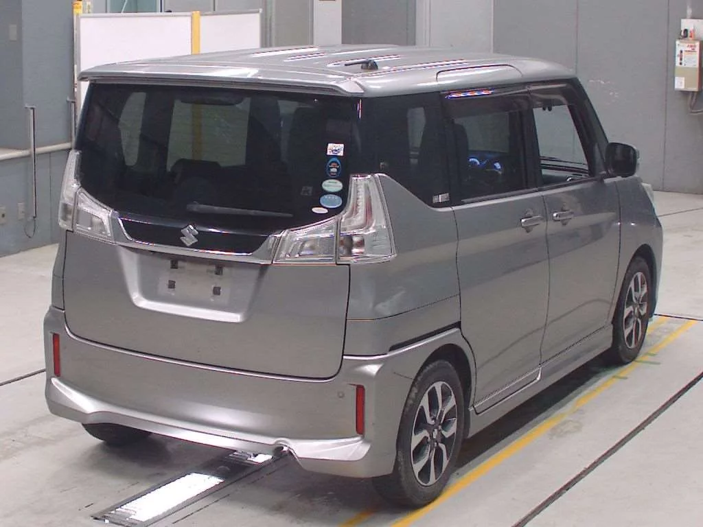 Suzuki Solio Bandit  с аукциона в Японии
