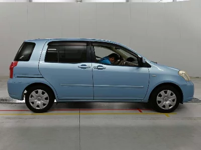 Toyota Raum