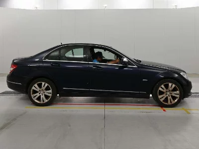 MERCEDES BENZ C CLASS