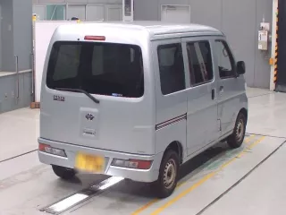 Toyota Pixis Van