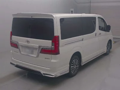 TOYOTA GRANACE