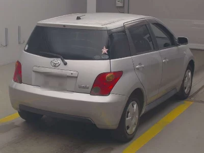 Toyota Ist