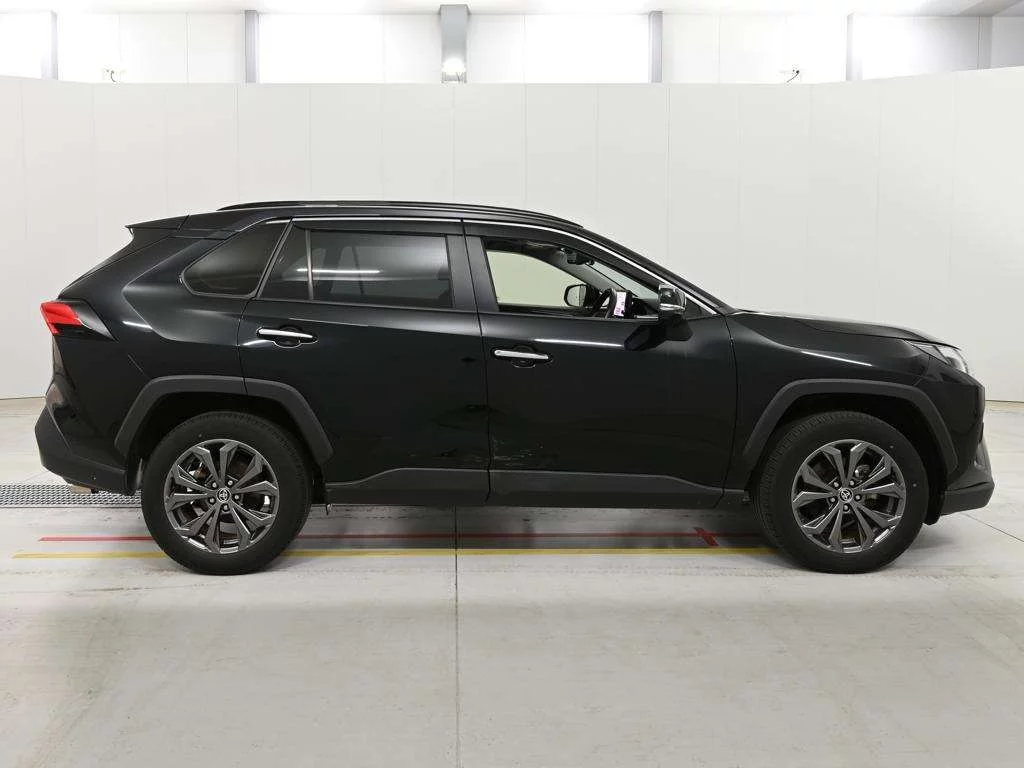 Toyota RAV4  с аукциона в Японии