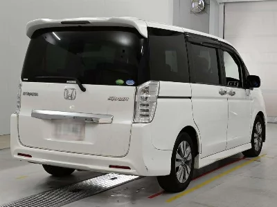 Honda STEPWGN SPADA