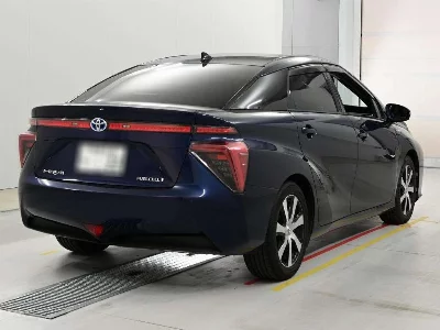 Статистика аукционов Toyota Mirai